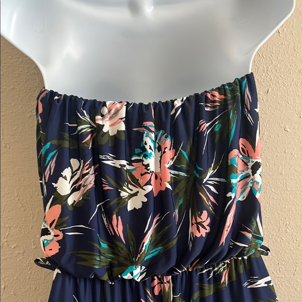 Floral Strapless Jumpsuit - Picture 5 of 8